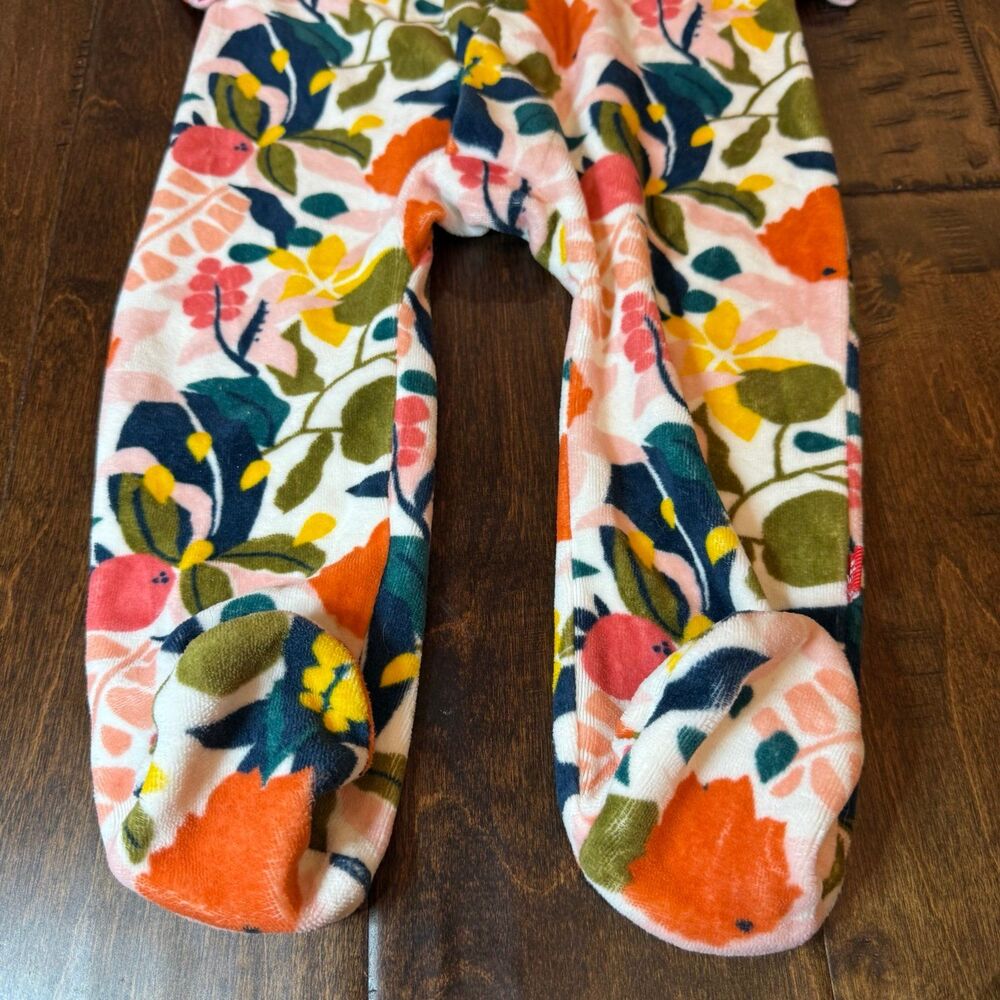 Magnetic Me Velour Floral Footie size 9-12 Months - Picture 4 of 6